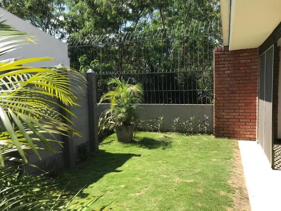 Casa Mandala En Los Cristales Cali Bagian luar foto